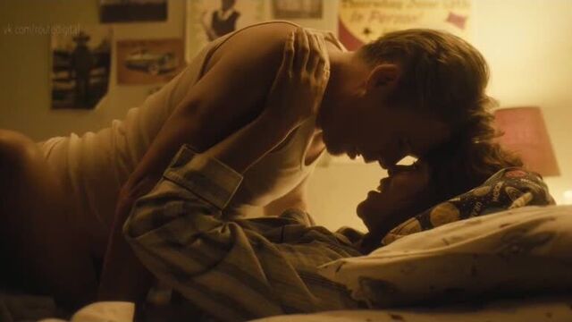 Carmen Ejogo - Born to Be Blue (2015) HD 1080p Nude? Sexy! Watch Online / Кармен Эджого - Рождённый для грусти