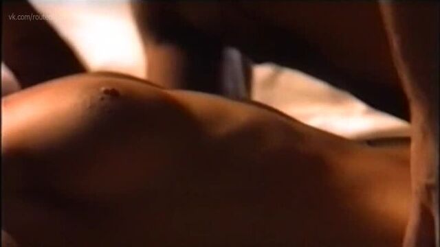 Minh-Khai Phan-Thi Nude - Gehetzt - Der Tod im Sucher (1998) Watch Online / Мин-Хай Фэн-Тхи