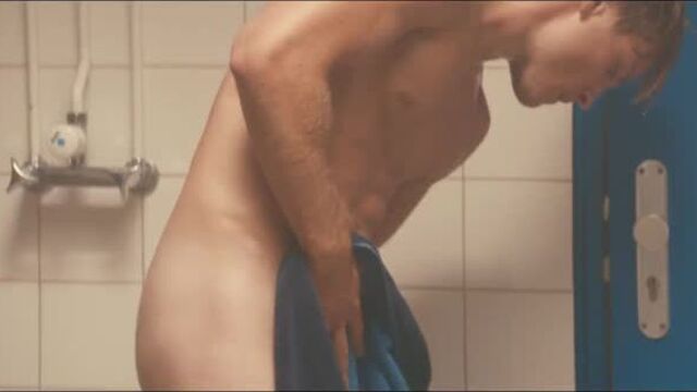 Jannik Schümann (Так близко к горизонту) #ngcelebrity