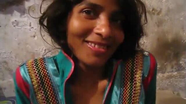 18.Desi Pakistani Quality Leaked Homemade Scandals with Clear Audio - 2 Clips Merged- 14 Min
