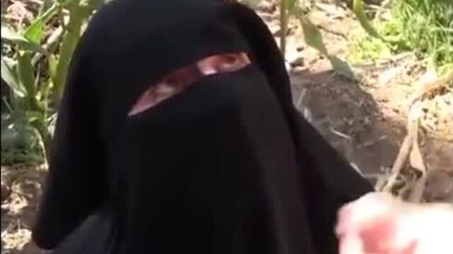 Muslim Burqa Facial Cumshot ( мусульманка Müslüman मुसलमान مسلم مسلمان муслим delhi mumbai lahore peshawar islamabad pakistan )