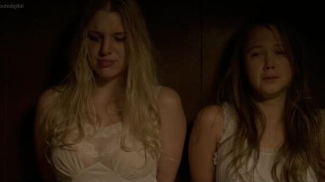 Jaci Jones, Emily Peachey, Belle Shickle, Caroline Coleman - Fishbowl (2018) HD 1080p Nude? Sexy! Watch Online