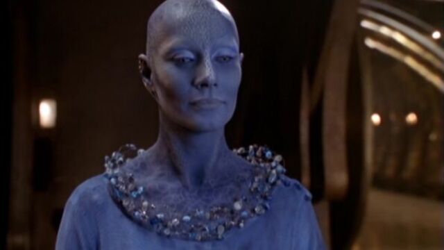 Virginia Hey Nude - Farscape s01e04 (1999) HD 720p