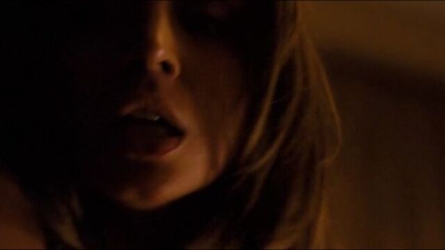 Eliza Dushku - Locked In (2010) (эротическая постельная сцена из фильма знаменитость трахается голая sex scene)