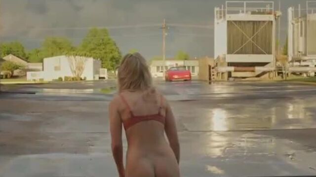 Chloe Farnworth Nude - 12 Hour Shift (2020) + slomo Watch Online / Хлоя Фарнворт - 12-часовая смена