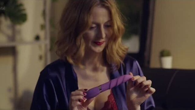 Abi Casson Thompson, Stephanie Lodge, Barbara Dabson - Cam Girls (2021) Эби Кассон, Стефани Лодж, Барбара Дэбсон - Вебкам модели