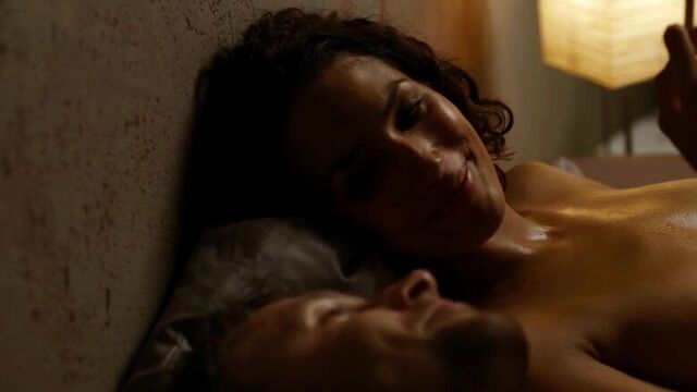 Amy Mußul, Erendira Ibarra, Tuppence Middleton Nude - Sense8 (2015) s01e02 (HD)