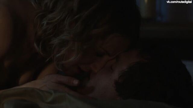 Jennifer Landon Nude @ Animal Kingdom S02 E09 (2017) - 1080 Watch Online / Дженнифер Лэндон - По волчьим законам