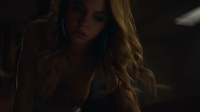 Сидни Суини , Алекса Деми , Барбара Феррейра - Эйфория / Sydney Sweeney , Alexa Demie , Barbie Ferreira - Euphoria ( 2019 )