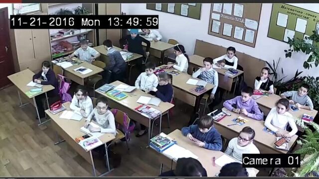 Взлом камеры в Крымской школе (дед Максим, Пистолетов, Зеленый слоник, гимн Украины) CAM PRANKS