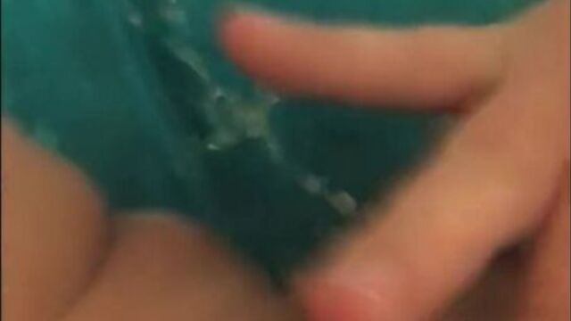 Первый сквирт / First squirt