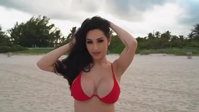 Рея Саншайн (НОТ AND SEXY 128)