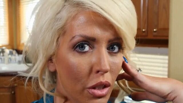 ПОРНО -; ЕЙ 38 -; МАМОЧКА РАСКАЖЕТ О СЕБЕ -; porn sex milf -; Alura Jenson