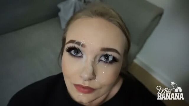 MissBanana 20