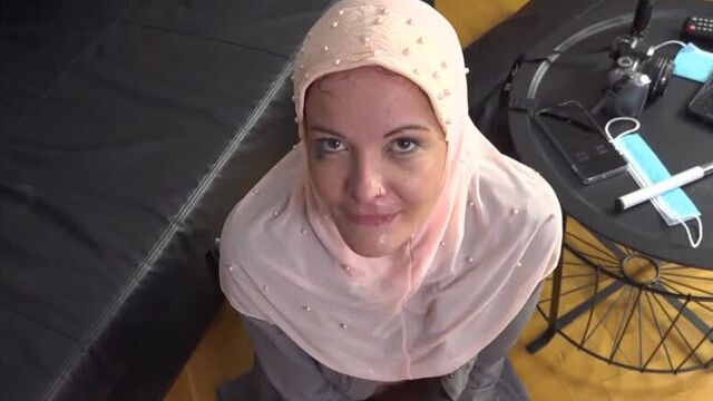 ПОРНО -; ЕЙ 28 -; МУСЛИМКЕ ПО ДУШЕ ЗАПАХ СПЕРМЫ -; porn sex muslim -; Dolly Diore