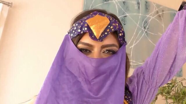 ПОРНО -; ЕЙ 24 -; НЕГРА ТРАХАЕТ ВОСТОЧНУЮ ДЕВУШКУ -; porn sex muslim -; Audrey Royal