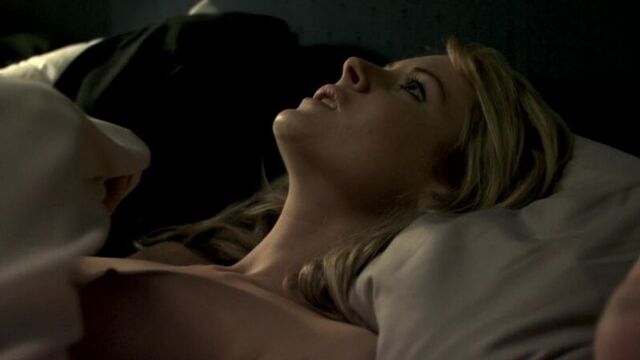 Эмили Бичем (Emily Beecham nude scenes in "Pulse" 2010)