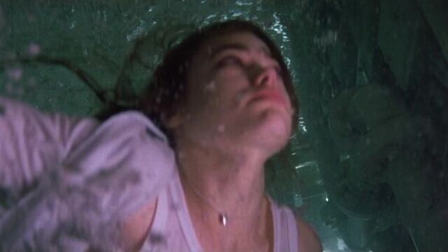 Denise Richards - The World Is Not Enough (1999) 1080p Nude? Sexy! Watch Online