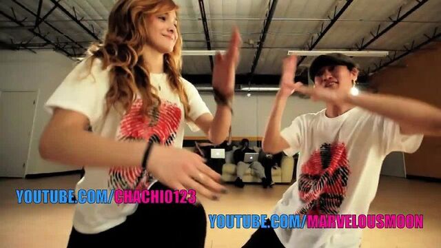 Di "Moon" Zhang & Olivia "Chachi" Gonzales - Bang