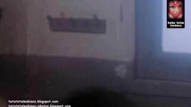 arab Egypt actress Laila Alawi and Elham Shahin in lesbian shower movie scene