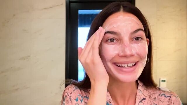 Lily Aldridge Shares Her Pregnancy Beauty Routine _ Beauty Secrets _ Vogue