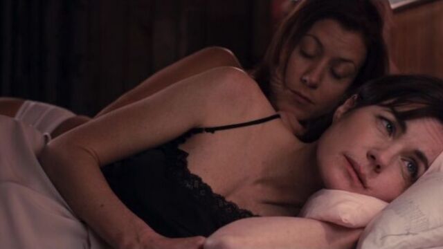 Kate Walsh, Elizabeth McGovern Sexy - Angels Crest (2011) 1080p Watch Online / Кейт Уолш, Элизабет Макговерн - Герб ангелов