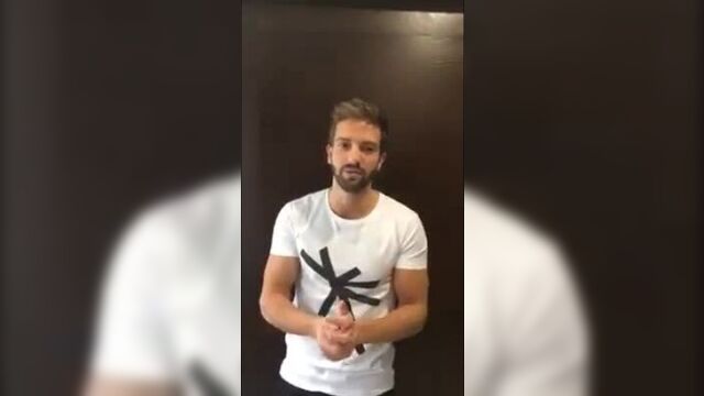 Pablo Alboran agradeciendo a la legión de ángeles de Ecuador Y recuerda que actuará el 5 de Marzo en Quito
