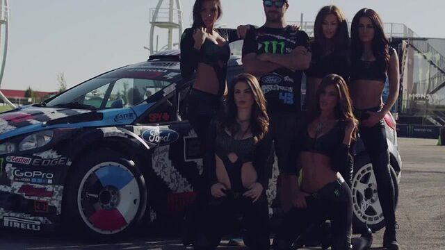 Monster Girls in Spain! (KB43)