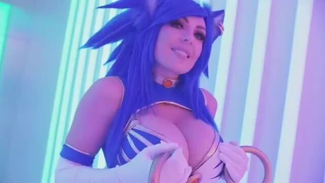 Library Porn - Jessica Nigri - Sonic Cosplay