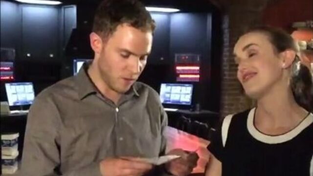 Iain De Caestecker and Elizabeth Henstridge Agents of SHIELD Facebook Live 20.04.16 русские субтитры