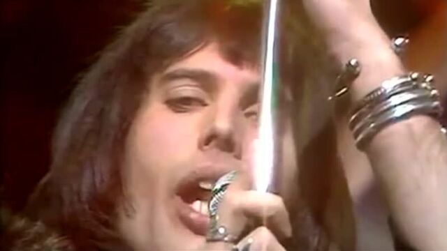 Queen - Killer Queen | 1974 год | клип [Live Video] HD (Top Of The Pops) (Freddie Mercury / Фредди Меркьюри) (quen)