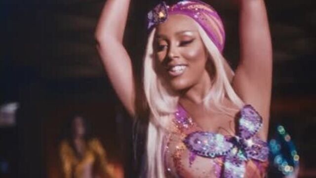 Doja Cat – «Say So» Перевод