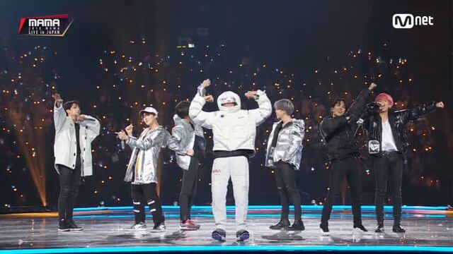 BTS - Anpanman @ 2018 MAMA Fan's Choice In Japan 181212