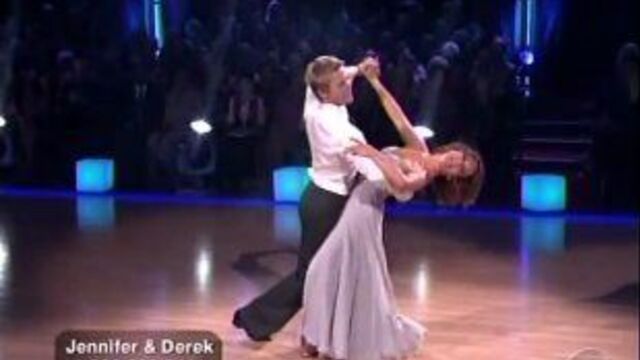 Jennifer Grey & Derek Hough in Dancing With The Stars