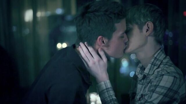 GAY VANS 18+ | Поцелуй геев