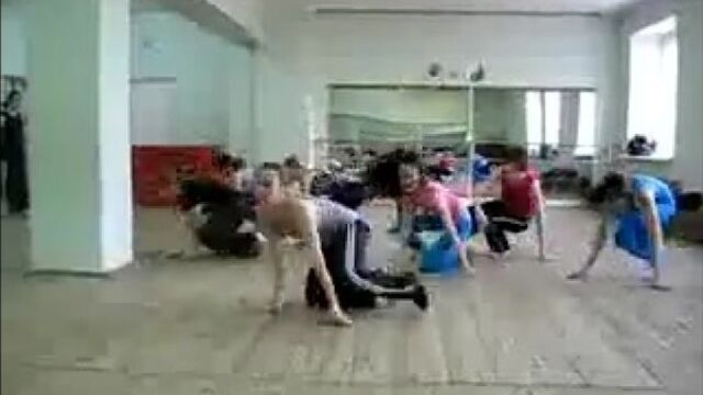 Pitbull - Bojangles Street