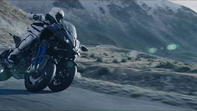 New Yamaha NIKEN - Ride the Revolution
