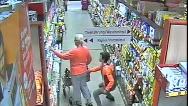 pickpocketing