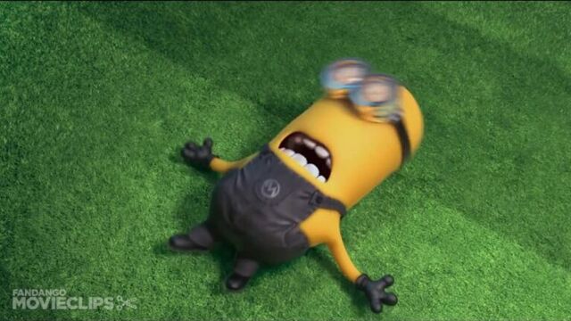 Despicable Me 2 (9_10) Movie CLIP - The Purple Minion Attacks (2013) HD