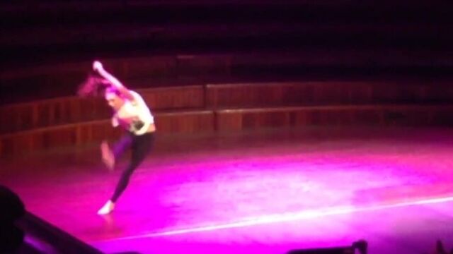 Maddie Ziegler Solo Cellophane - Сидней
