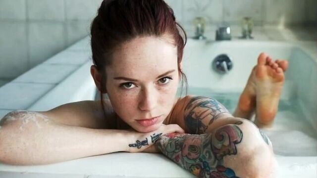 sex tatoo Бомба - девушки