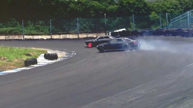 Drift Vine | Toyota Mark 2 jzx90 & jzx100 on Ebisu minami