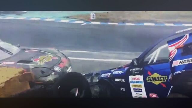 Drift Vine | s15 Masashi Yokoi vs Corvette Daigo Saito Crash at Ebisu Minami