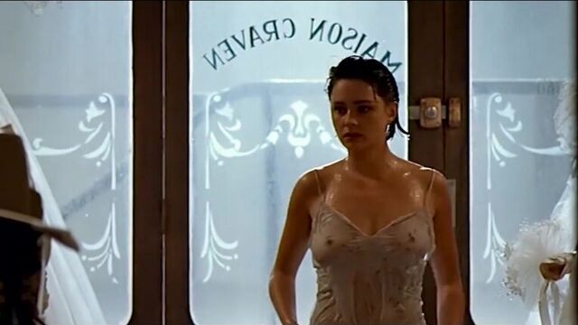 Anouk Grinberg, Charlotte Gainsbourg Nude - Merci la vie (FR 1991)