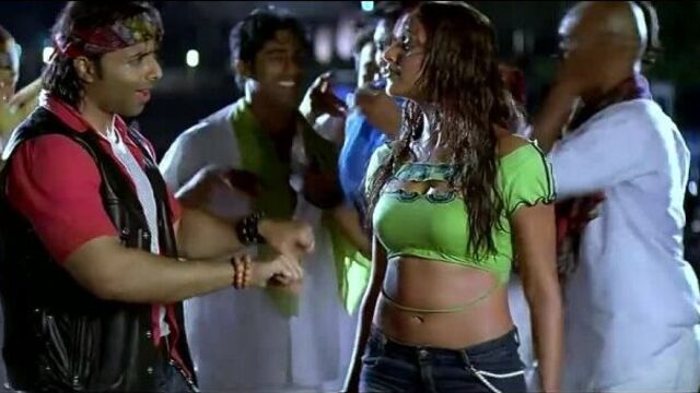 Dilbara - Song - DHOOM