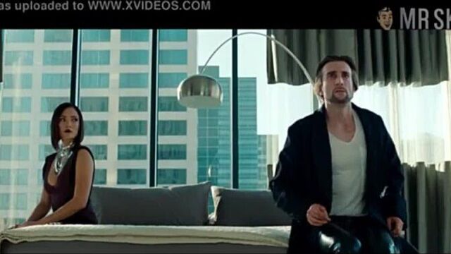 Elizabeth Olsen Nude Scene - XVIDEOS.COM.mp4