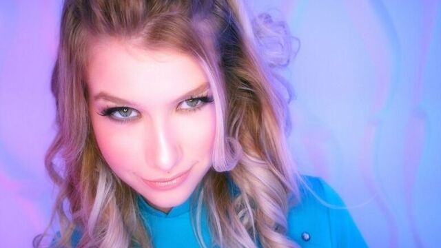 Arya Faye - Arya (11.11.16)[2016,HD 1080p]