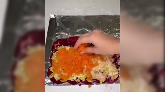 Роллы "Селёдка под шубой" hjkks "ctkẗlrf gjl ie,jb̆"