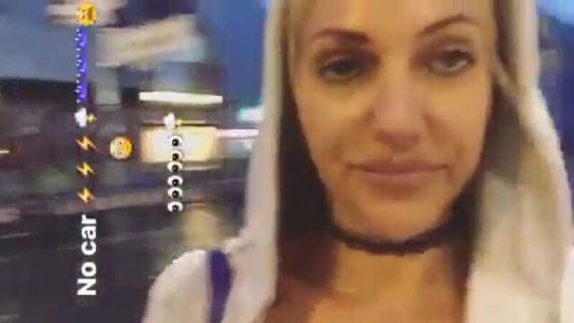 Инстаграм истории Мерьем Узерли, 18.08.2017