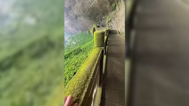 Wanzhou Grand Waterfall